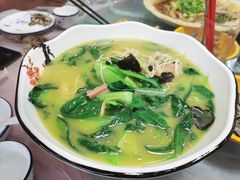 -魏四小鱼锅贴王