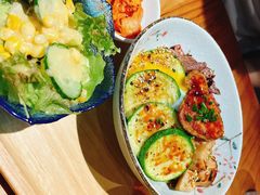 -POKEE VIA&Brunch·维娅(重庆来福士店)