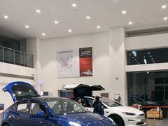 -TESLA 特斯拉(北京南四环中路特斯拉中心)