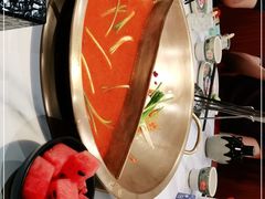 -沸炉重庆老火锅(军事博物馆店)