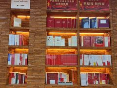 -新华书店(龙头路店)