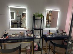 -ME觅妆·定制美妆·彩妆私教(菱角湖店)