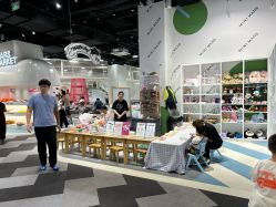 -MINI MARS KIDS CLUB亲子家庭中心(长宁天山店)