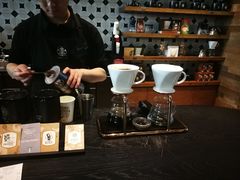 -星巴克臻选(武汉经开永旺梦乐城店)