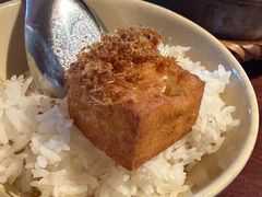 -Cuc Gach Quan Restaurant