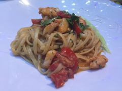 -AZUR聚(香格里拉饭店)