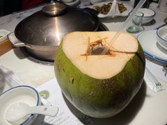 -三个椰子·现砍椰子鸡(金源CBD店)