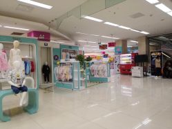 -孩子王(铁西万达店)