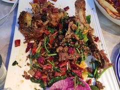 -小鱼儿海鲜港(新村十区店)