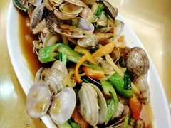 -覃记海鲜美食餐厅