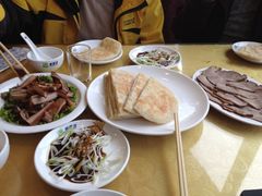iphone_upload_pic-李连贵熏肉大饼(宁山中路店)