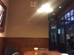 -星巴克臻选(北京太阳宫凯德店)