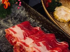 雪花牛肉-捞王猪肚鸡火锅(财富中心店)
