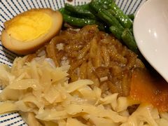 -胡须张鲁肉饭(美食文化馆店)