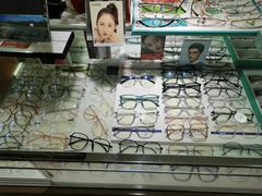-华彬眼镜专业渐进配镜(潘家园店)