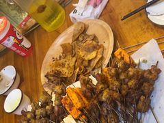 -六福烧烤酒馆(秦隆步行街店)