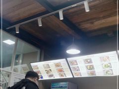 -陇上全荟兰州传统牛肉面(延吉路店)