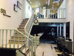 -SIX Hair Consultant