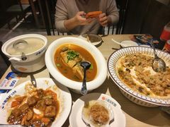 -小船渔村•大连菜•大连焖鱼(黄河路店)
