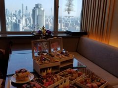 -广州中心皇冠假日酒店·汇点大堂吧
