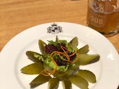 -皇冠自酿啤酒坊(中国红街5号楼店)