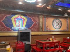 -金鼎雪山牦牛杂火锅(理县总店)