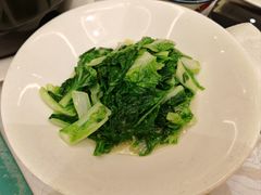 -荣誉海鲜酒楼(海湾店)