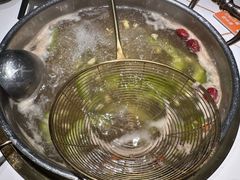 -牛人日志·鲜牛肉骨汤火锅(万科里瑧店)