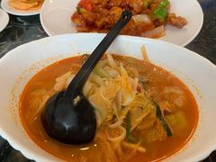辣海鲜面-桃园中华料理炸酱面(燕儿岛路店)