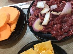 -石记东北风味烤肉店(子固路店)