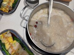 -煲王粤菜餐厅(中侨中心店)