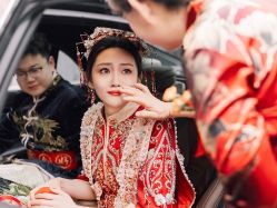 -莫小姐婚纱