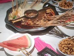 -佰人王串串香火锅(洋珠巷店)