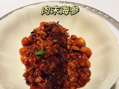 卤肉沫烧海参-怡情荟•海鲜青岛菜(五四广场旗舰店)
