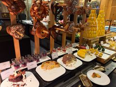 -圣丰索菲特·2 On 988 Café 自助餐厅