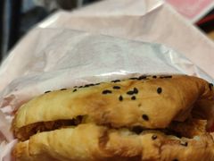 -塔斯汀中国汉堡(江大南路店)