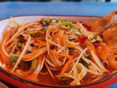 -拾光音乐餐酒吧(告庄星光夜市店)