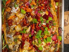 -鸣记脆皮烤鱼·海鲜烤鱼(亿合城店)