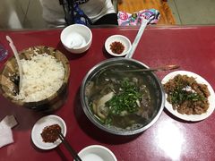 -谢老五跷脚牛肉·非遗传承店
