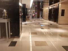-上海龙之梦万丽酒店