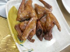 红烧乳鸽-吉莲利苑海鲜酒家(珠海拱北28年老字号店)
