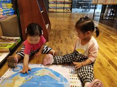 -新华书店(解放中路店)