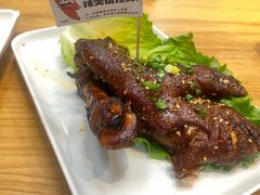 香辣猪蹄-木屋烧烤(观澜湖新城MH店)