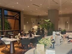 -潮一不贰·法式甜品·生日蛋糕·西式简餐(外滩店)