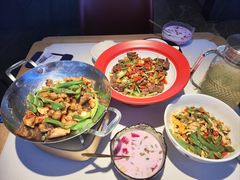 -湘鼎盛·大厨鲜炒湖南味(高新银泰店)