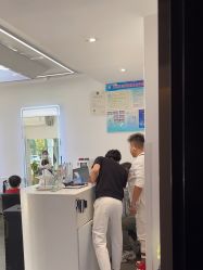 点击看大图 -LJOY丽锦造型·烫发染发