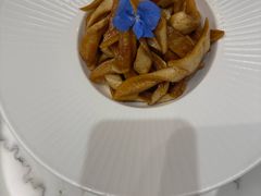 -新丁香海鲜酒店(银海商贸城店)