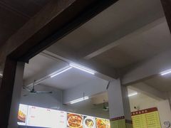-横河佬炖品店(罗阳一路老店)