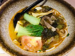 -蒙自源过桥米线(港惠新天地店)