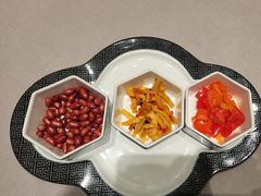 -香山湖渔家大院